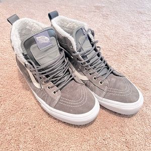 Gray Vans Sk8-Hi Scotchgard with faux fur size 9 men's.